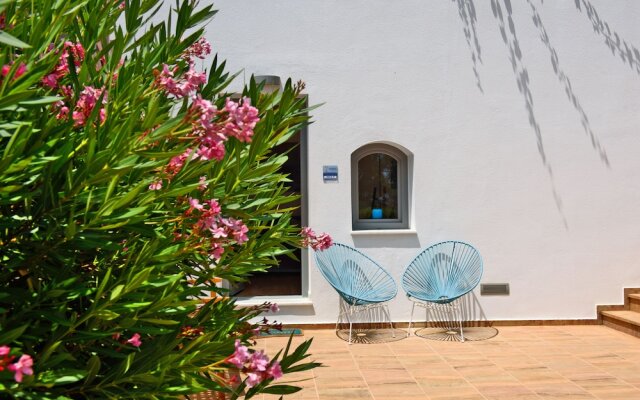 Melia Sol Art Studios
