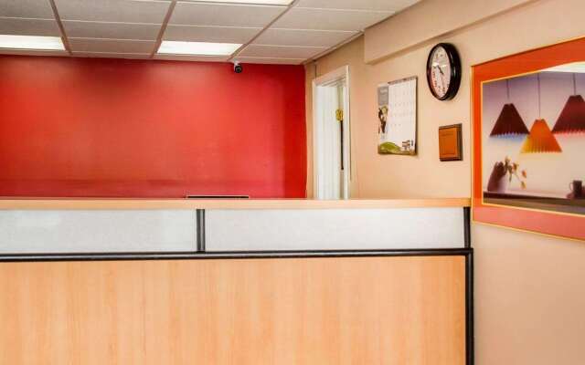 Econo Lodge Franklin