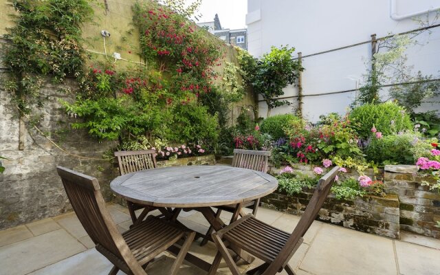 Veeve - Gardener's Delight