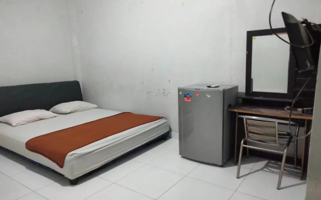SPOT ON 92890 Losmen Bahalap Syariah MarabahanNearSiring Marabahan (Ulek Barito)