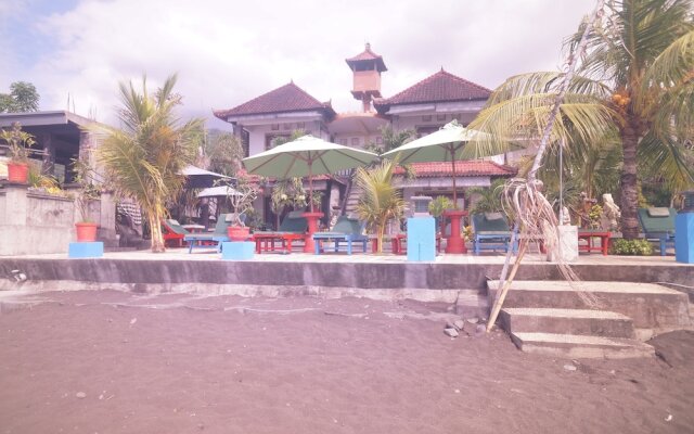 Amed Beach Resort