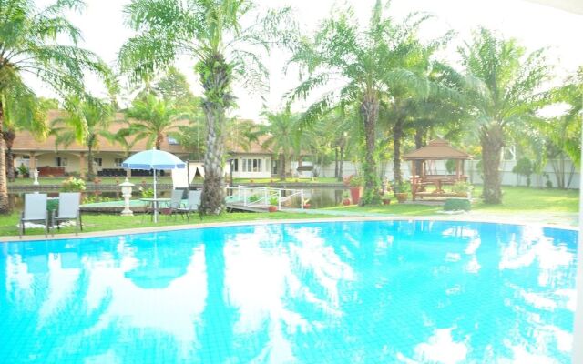 Blue Lagoon Pool Villa