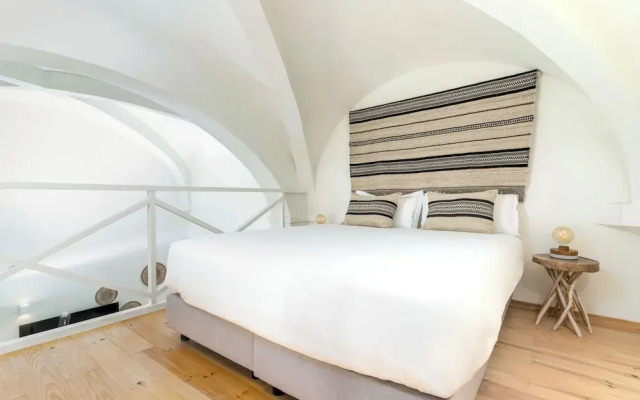 limehome Evora Largo dos Penedos