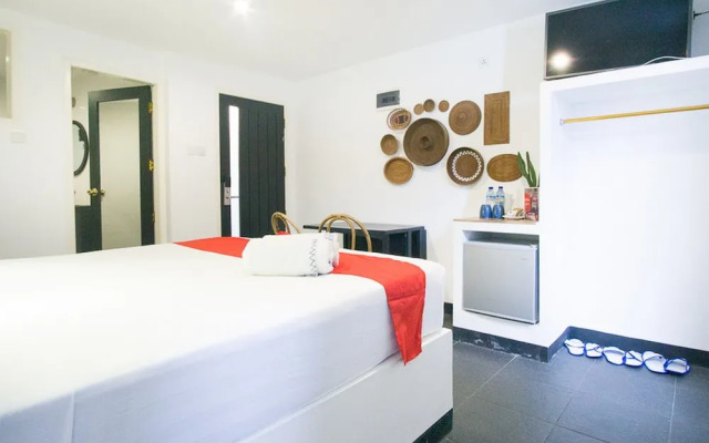 Formerly RedDoorz Premium near Senggigi Beach