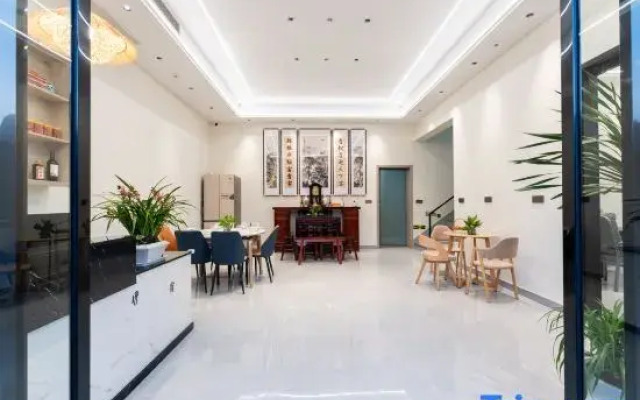 Yuheyi Homestay (Huangling Scenic Area Branch)