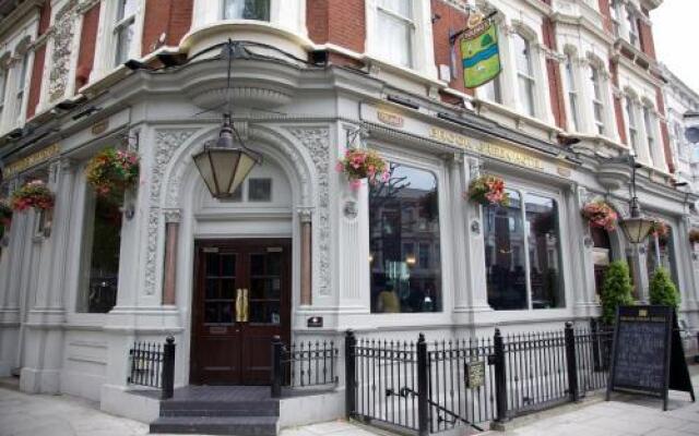 Brook Green Hotel