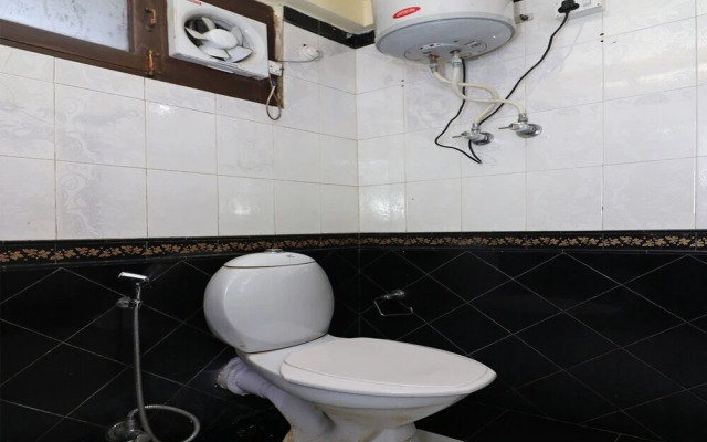 OYO 1385 Hotel Dream Palace
