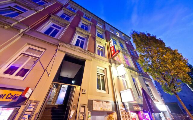 hotelImage