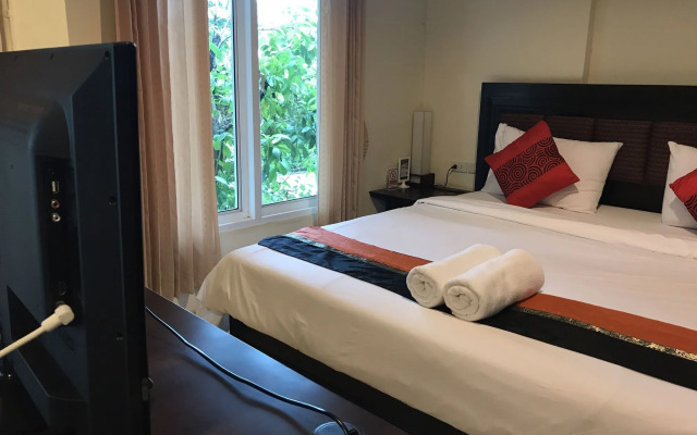 Pova Residence and Boutiques Resort