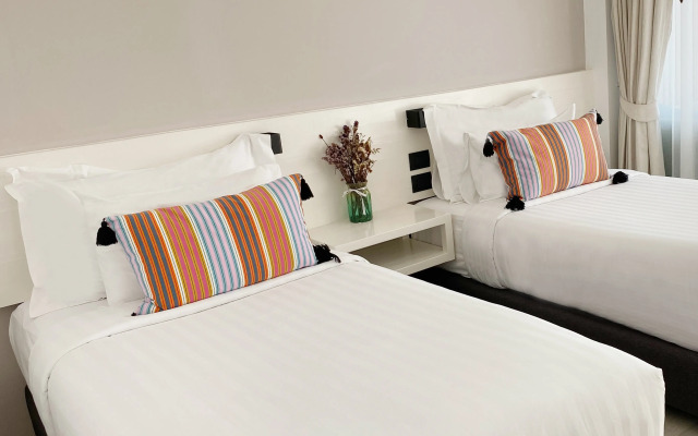 Blue Tao Beach Hotel