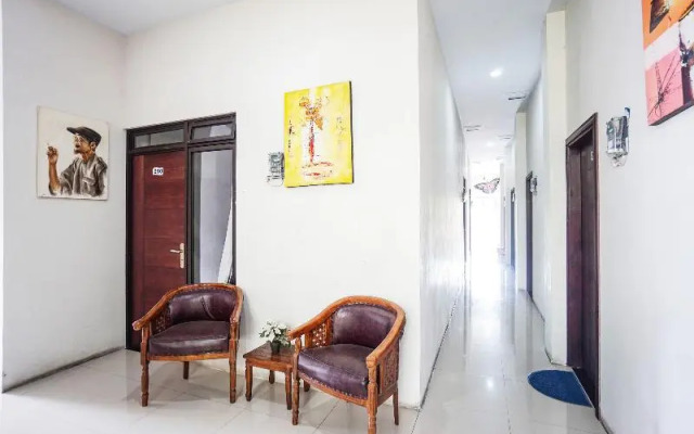 Elite Residence by OYO Rooms