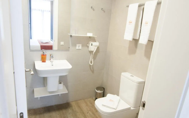 Hostal Live Barcelona 2