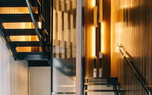 Expressionz Professional Suites by MyKey