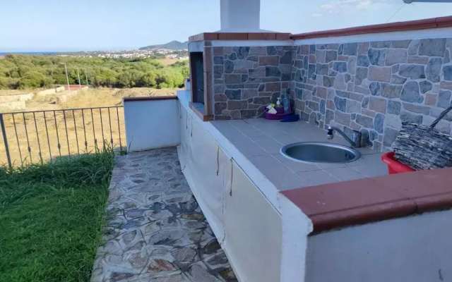 Villa 6 Beds Just Minutes From San Teodoro