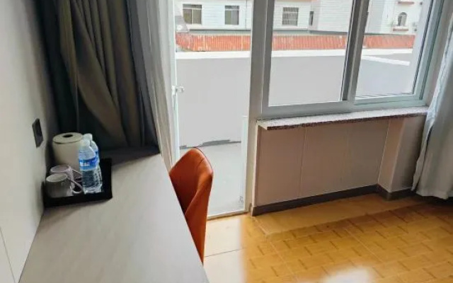 International Youth Apartment (Yantai Golden Beach Seaside Park) – Balcony – Yantai
