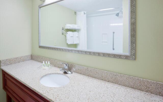 Holiday Inn & Suites St. Cloud by IHG