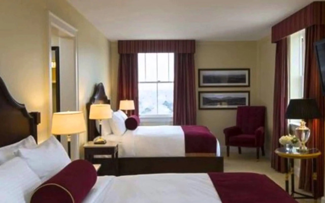Hotel Settles