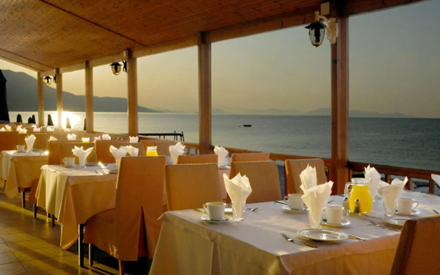 Kinetta Beach Resort & Spa - All Inclusive