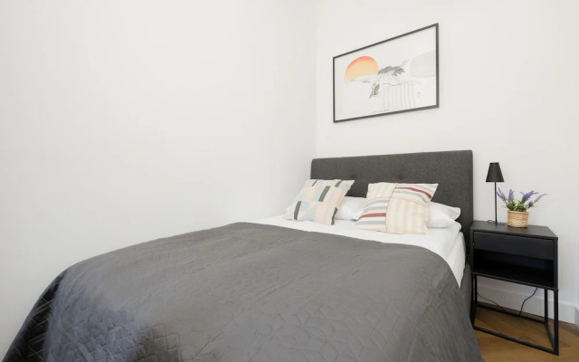 Apartment in the Old City by Renters