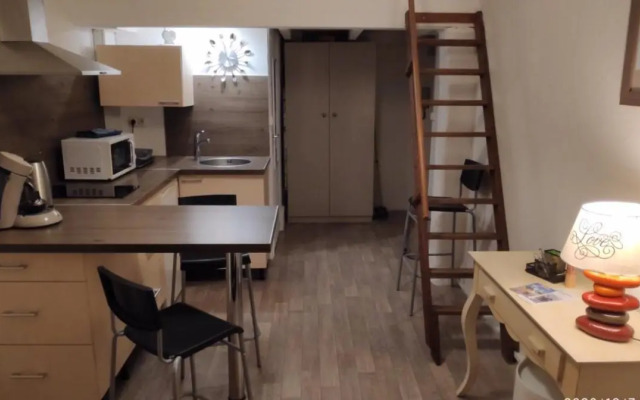 Studio Avignon Intra Muros