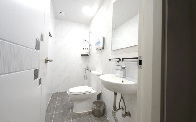 G-star Guesthouse