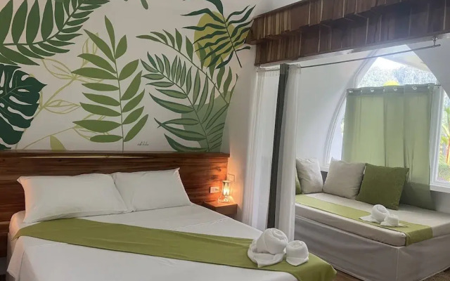 Royal Suites Port Barton