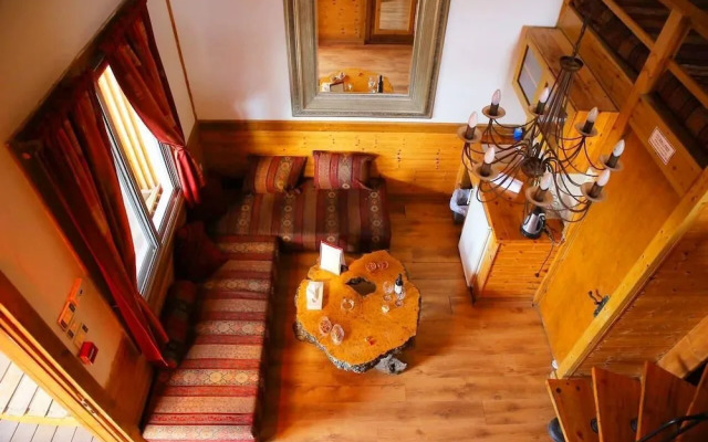 Neve Bar boutique hotel in the village