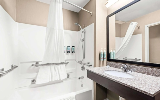 Best Western Maple City Inn