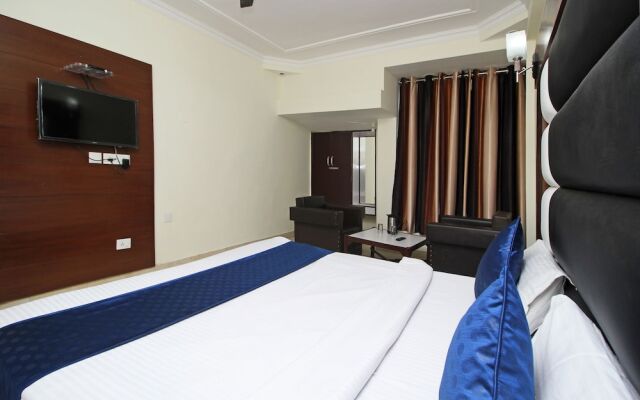 OYO 5922 Hotel Charlene