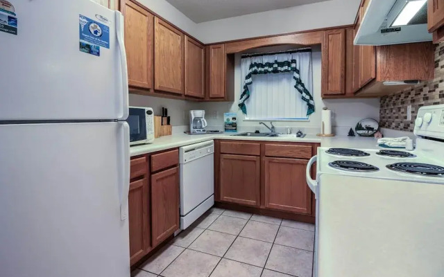 Whispering Pines 611