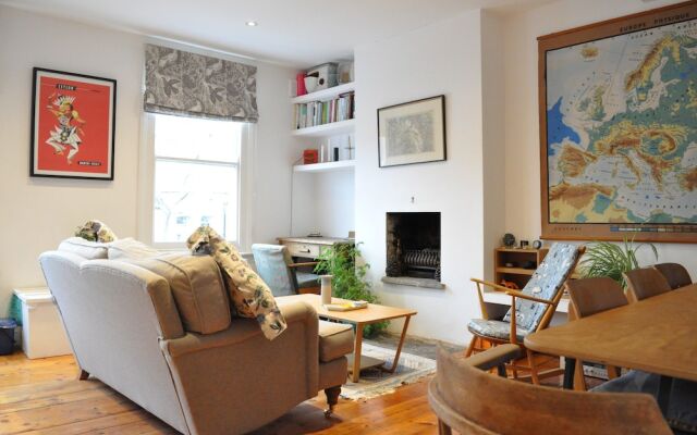 Fantastic 2 Bedroom Flat in Great Location