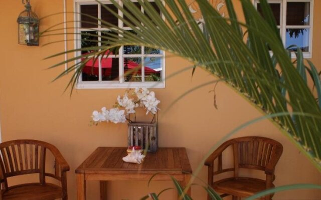 Brisas Studio Apartments - Adults Only