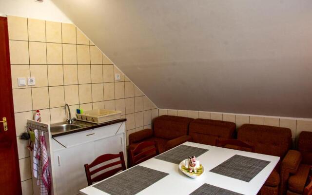 Luca Apartman