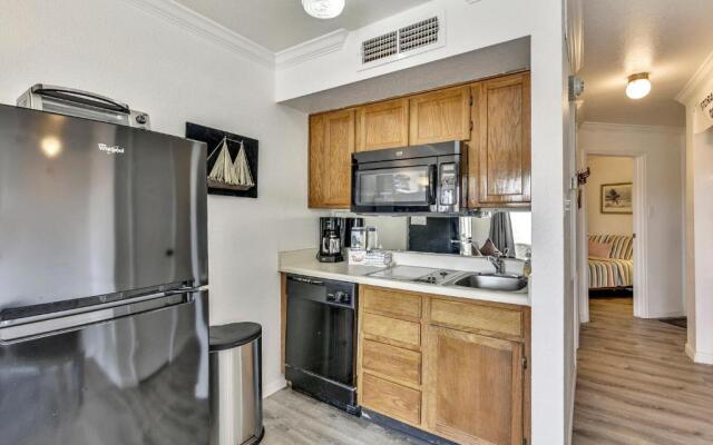 4511vic3306vicnc - Victorian 3306-beach View