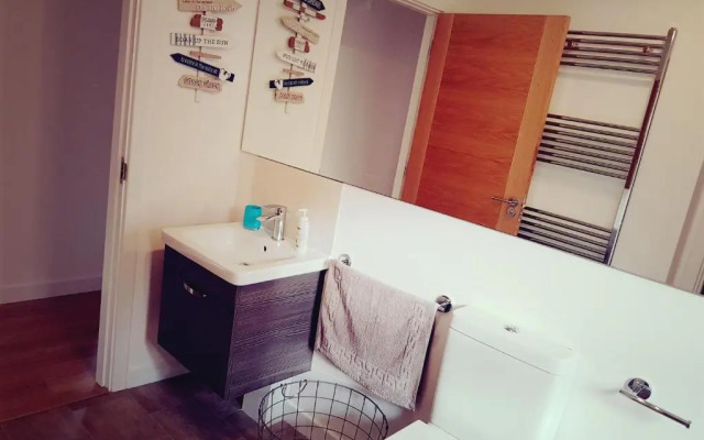 Yvi's 2Bedroom 2Bathroom Apartment