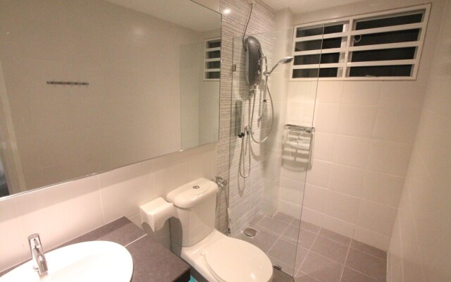 Ian's Genesis Townhouse