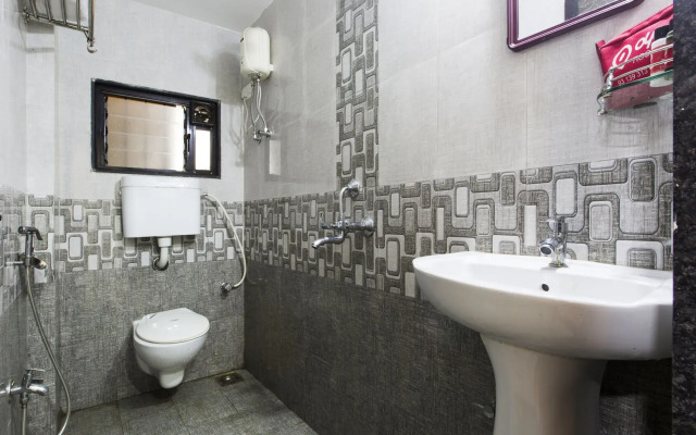 OYO Rooms Vashi APMC Market