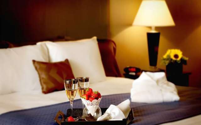 Nichols Village Hotel and Spa