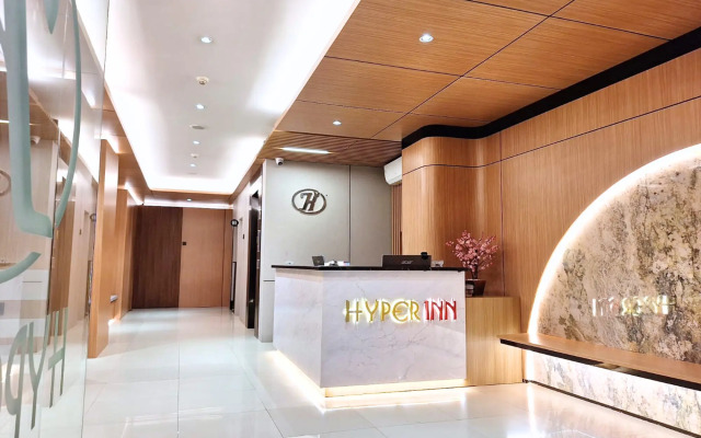 Hyper Inn