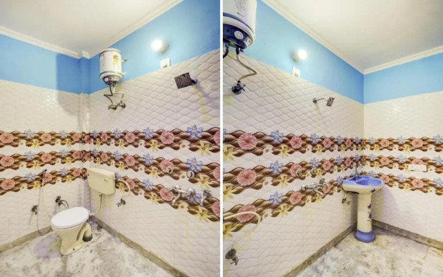 Akshit Residency by OYO Rooms