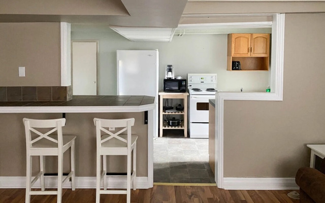 The Bayview Motel - Fort Frances, ON - Lakeside Motel