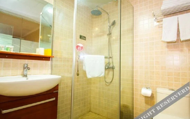 365 Express Hotel