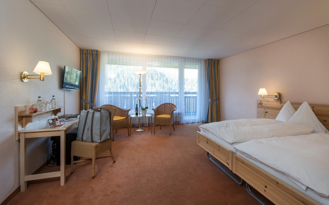 Sunstar Hotel Arosa – Guest Rooms – Arosa