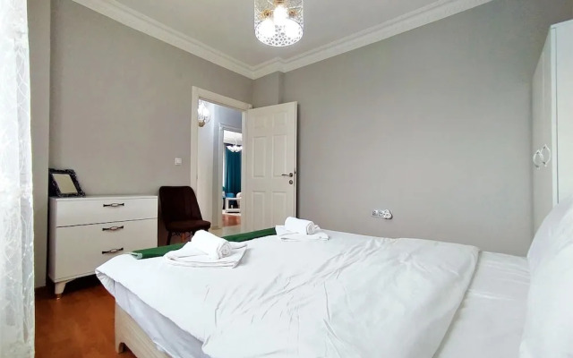 Newly Furnished Flat in the Heart of Antalya