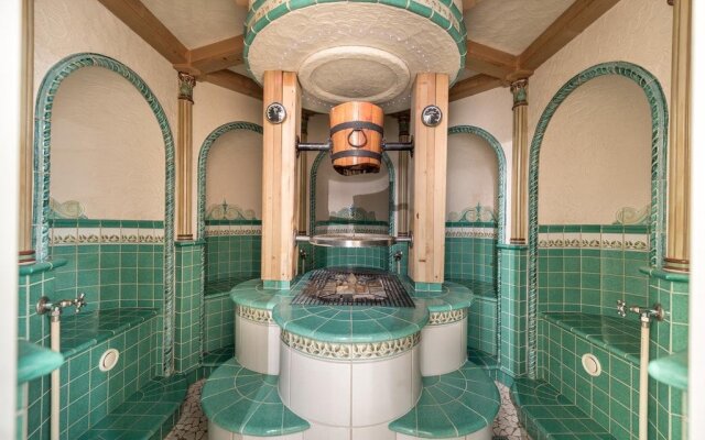 Aktiv- & Wellnesshotel Bergfried