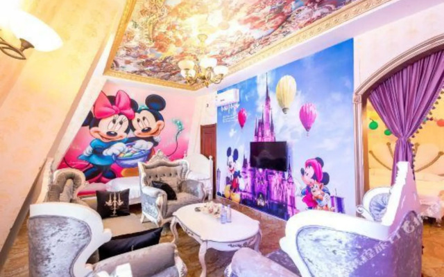 Dalian England Holiday Hotel