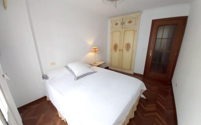 House With 6 Bedrooms In A Coruña, With Wonderful City View And Terrace