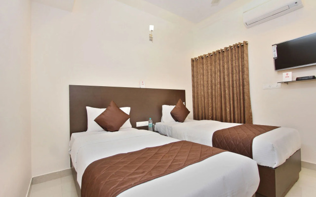 Hotel Bali Square By OYO Rooms