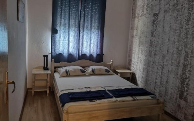 Paunovi Guest House