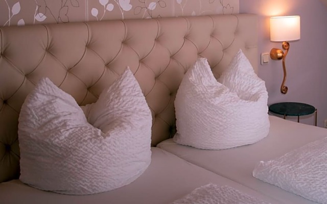 Hotel Laux